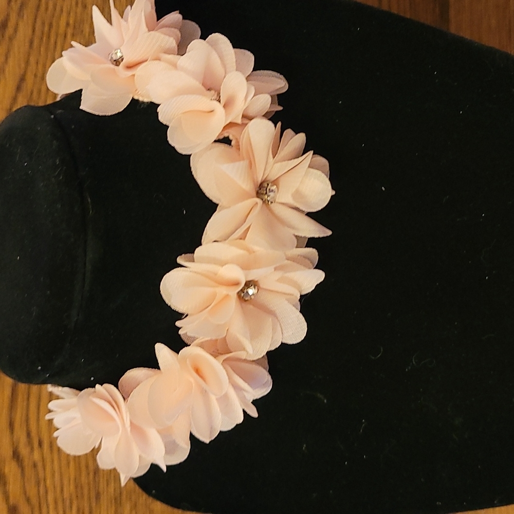 Choker necklaces set of 3 - Picture 4 of 7